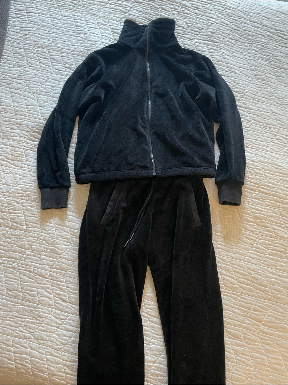 Athleta Petite Recover Cozy Karma matching set